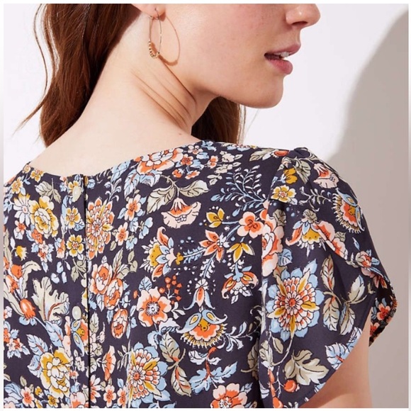LOFT PLUS Floral Button Back Blouse with Split Overlapping Flutter Sleeves - Picture 2 of 13
